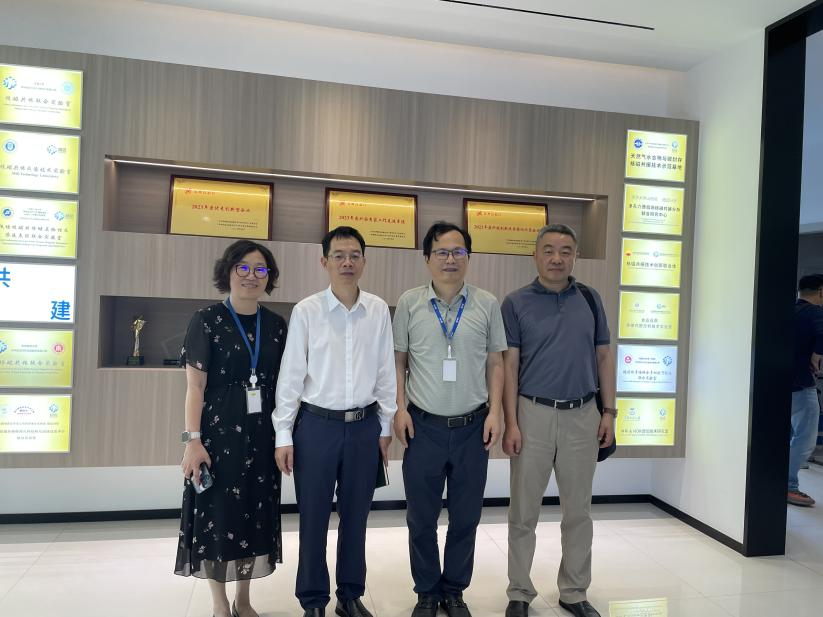 苏州科技局领导一行莅临新半岛官网(中国)股份有限公司调研指导